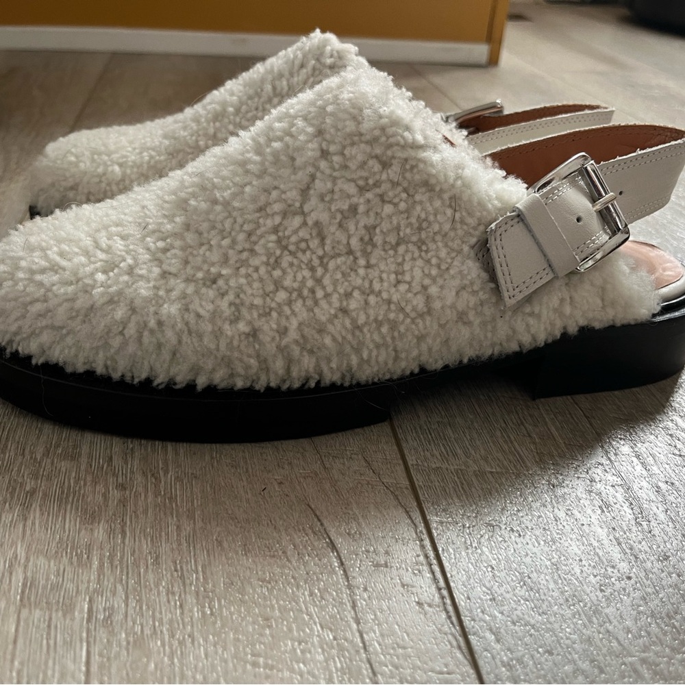 Maguire Sherpa loafer - Picture 2 of 2